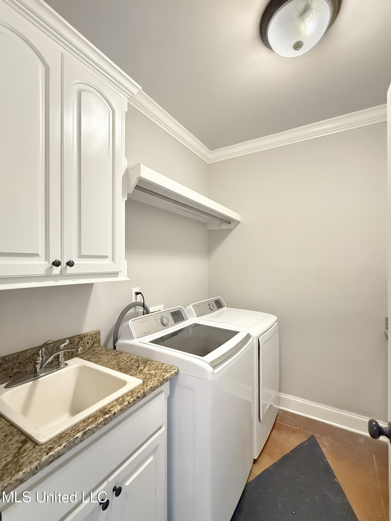 613 Emerald Court Brandon, MS 39047 - Photo 31 of 44 1417511f91f6bf5d92f8f6fce169278b20dc0eff