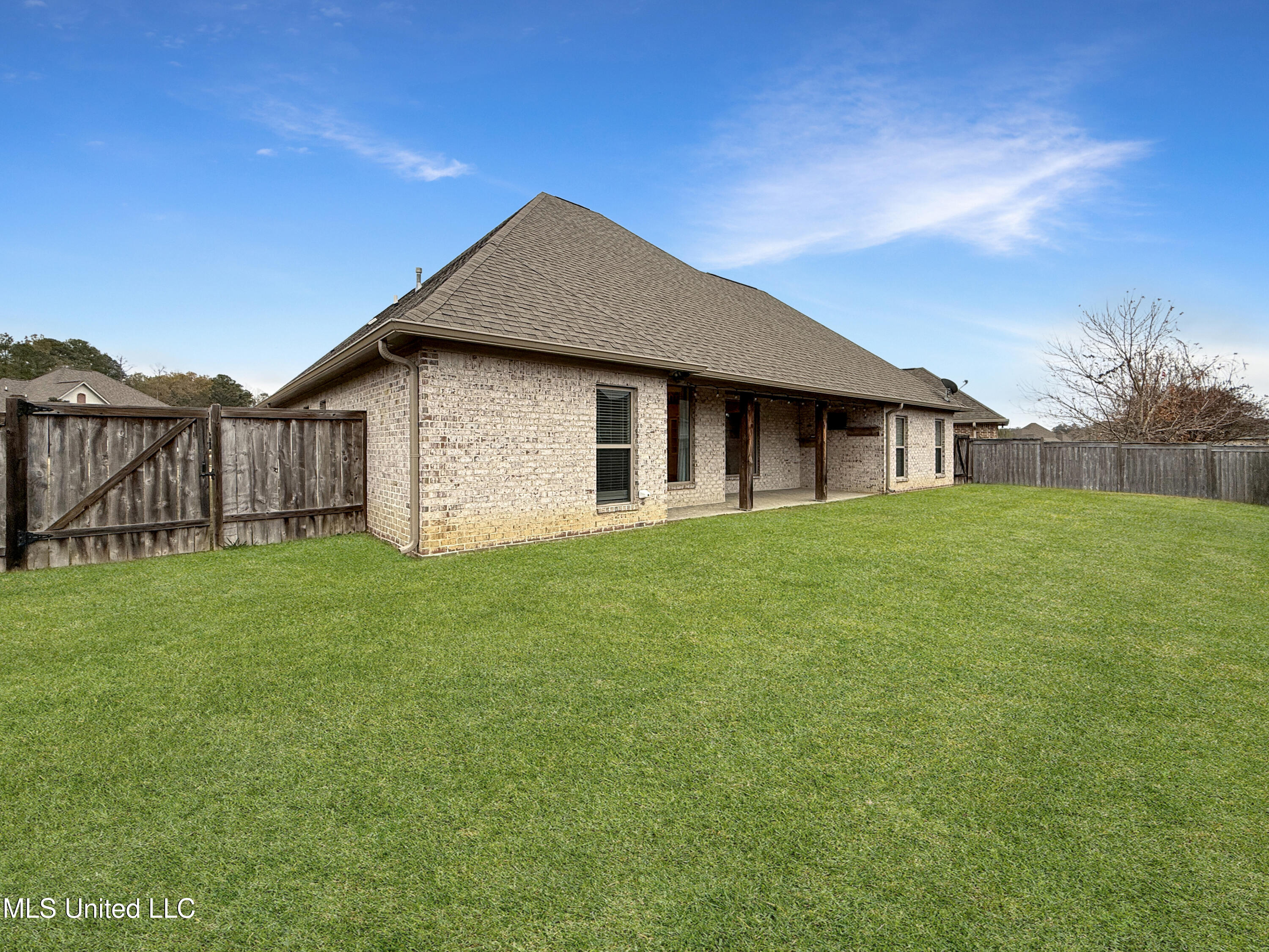 613 Emerald Court Brandon, MS 39047 - Photo 36 of 44 079f21c897dd3d5f5642f771a9b184b3b24b10ee