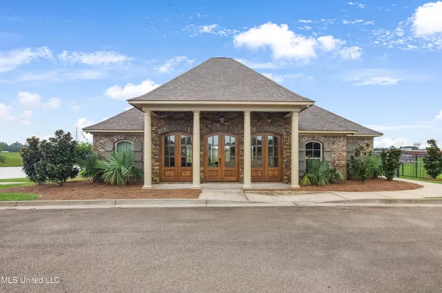 $369,000 | 613 Emerald Court, Brandon, MS 39047