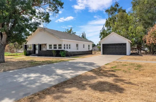 $360,000 | 22544 Elm Street, Chowchilla, CA 93610