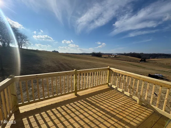 $399,900 | 6010 Jones Bridge Road, Greeneville, TN 37743