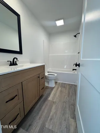 $399,900 | 6010 Jones Bridge Road, Greeneville, TN 37743