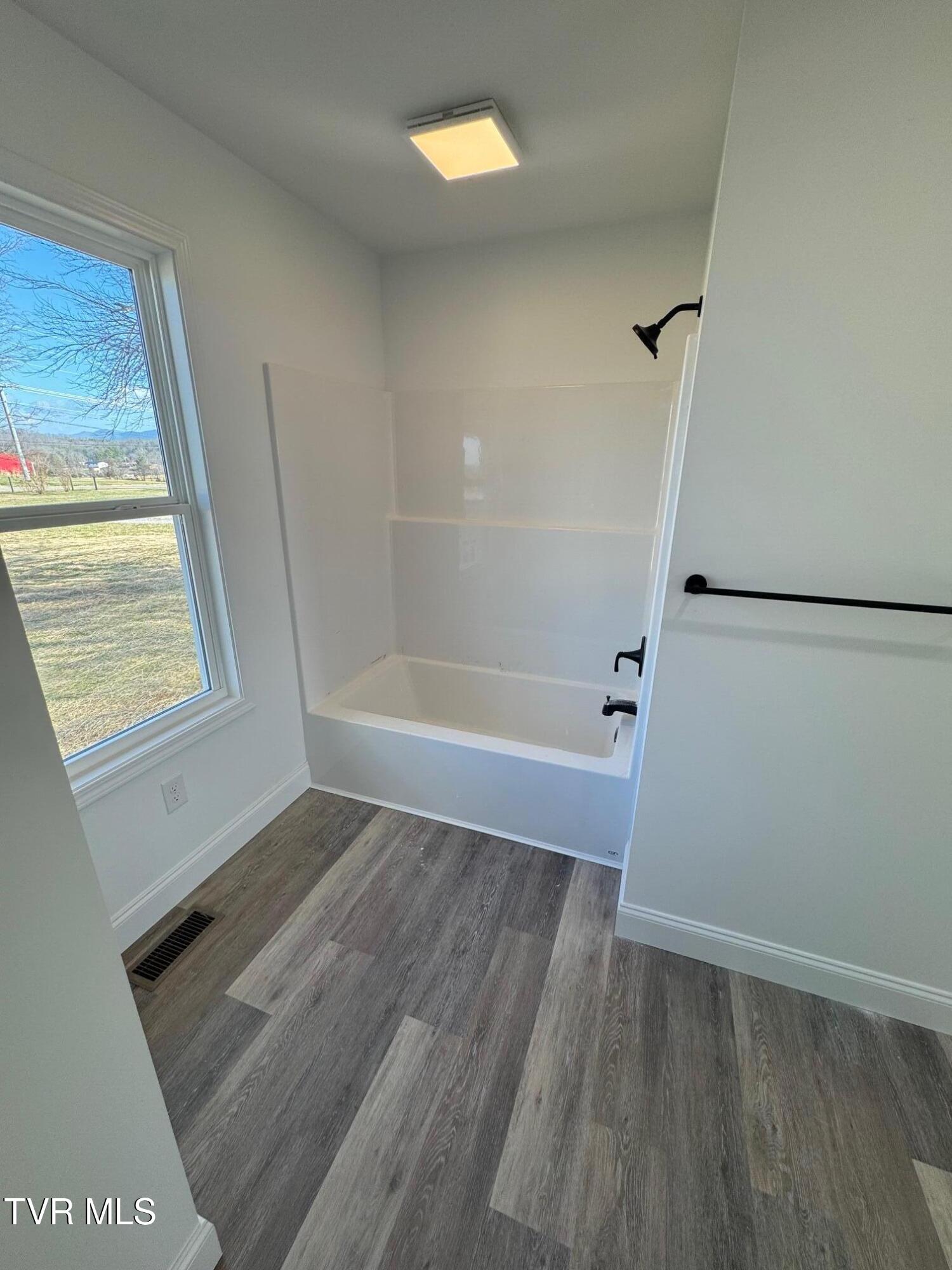 6010 Jones Bridge Road Greeneville, TN 37743 - Photo 22 of 32 IMG_5203