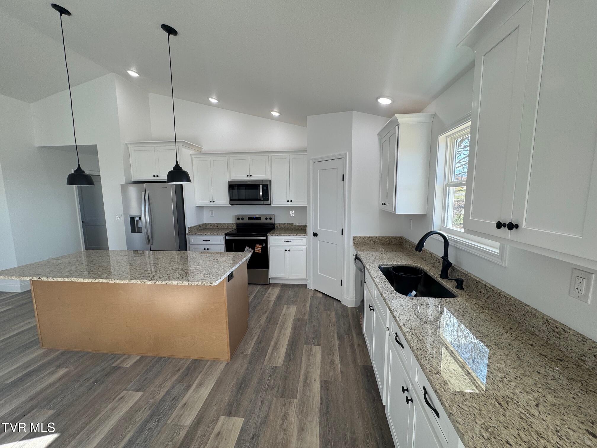 6010 Jones Bridge Road Greeneville, TN 37743 - Photo 28 of 32 IMG_5218