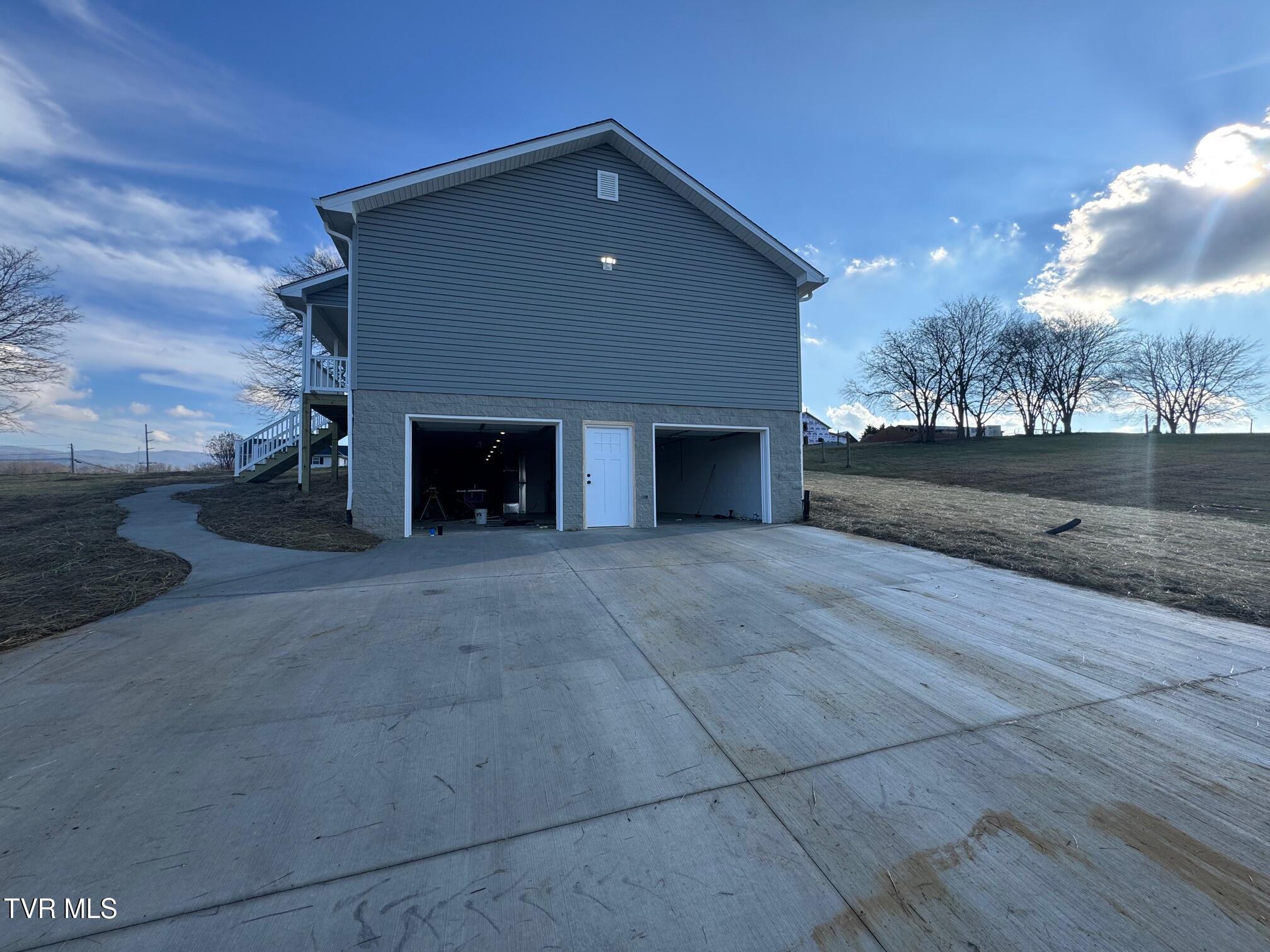 6010 Jones Bridge Road Greeneville, TN 37743 - Photo 10 of 32 IMG_5229