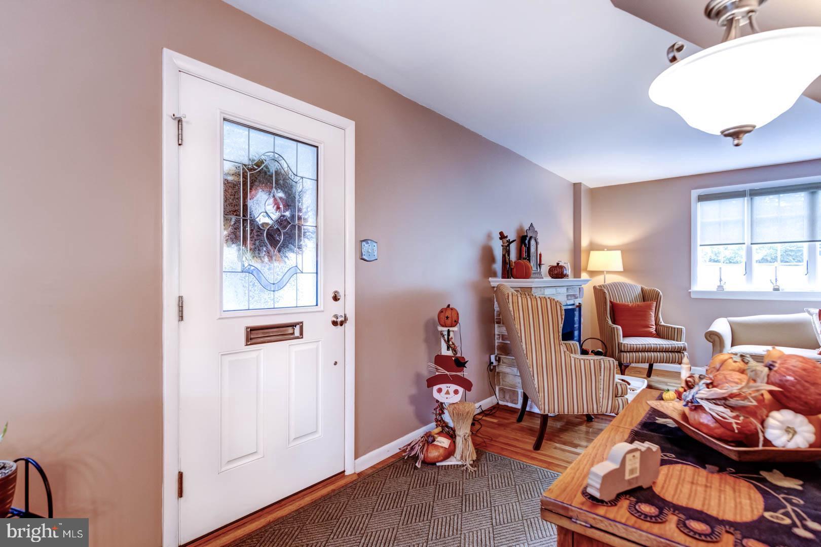 7423 Hill Road Philadelphia, PA 19128 - Photo 4 of 37 Gallery Image 4