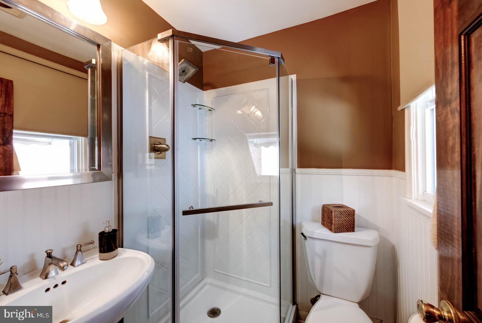 7423 Hill Road Philadelphia, PA 19128 - Photo 31 of 37 Gallery Image 31