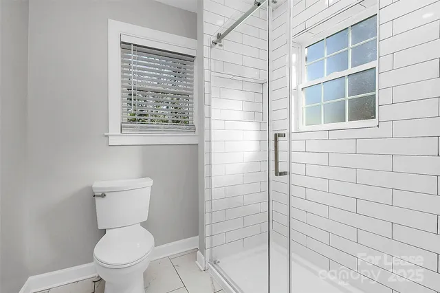 $2,050 | 4044 Dinglewood Avenue, Charlotte, NC 28205