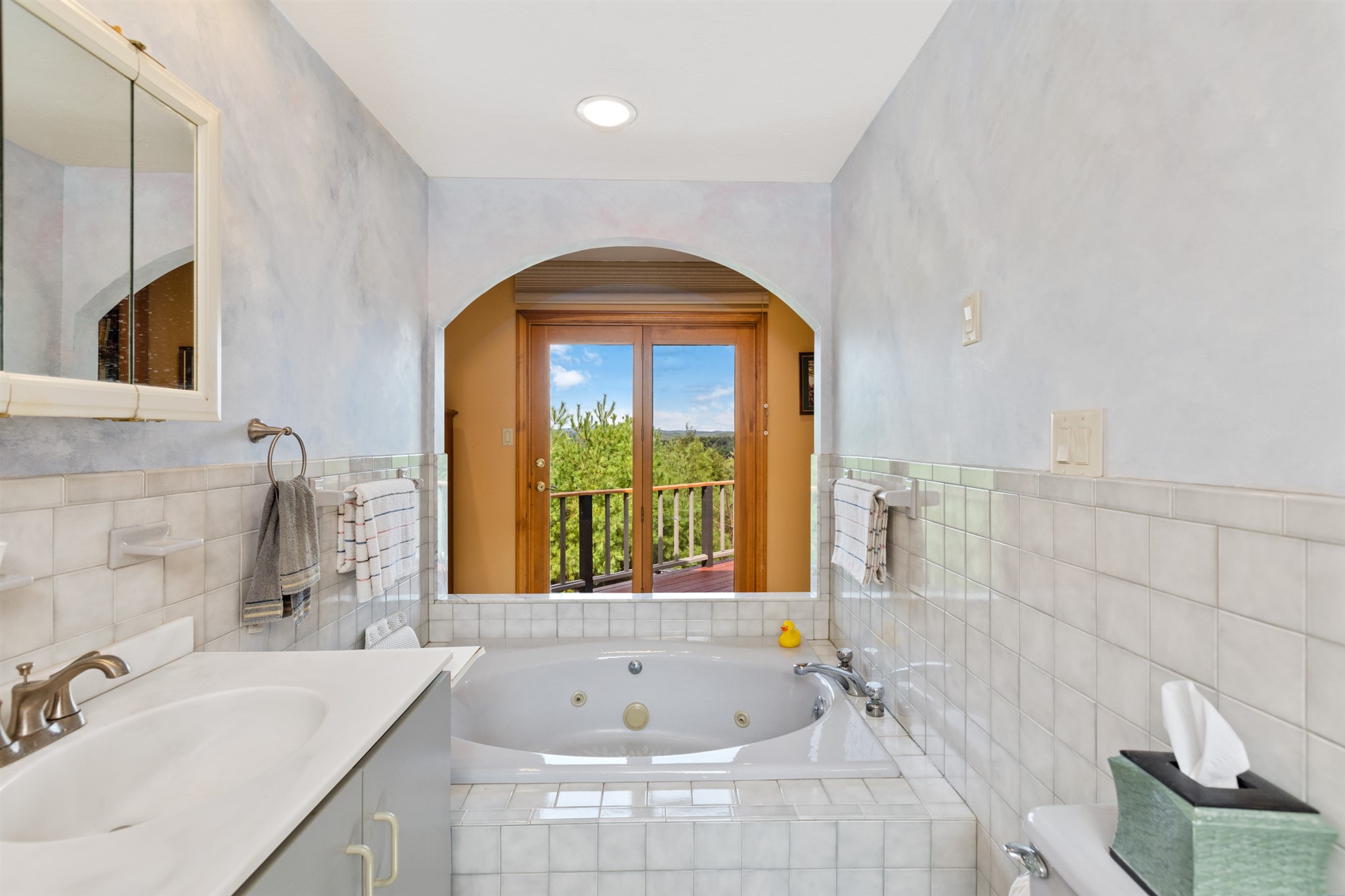63 Deerfield Road Raymond, NH 03077 - Photo 22 of 40