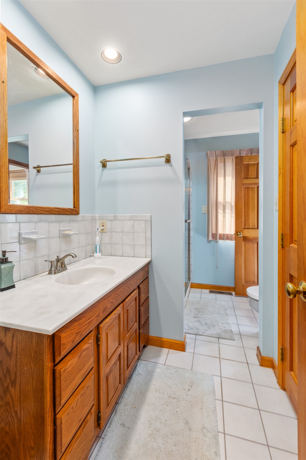 63 Deerfield Road Raymond, NH 03077 - Photo 24 of 40
