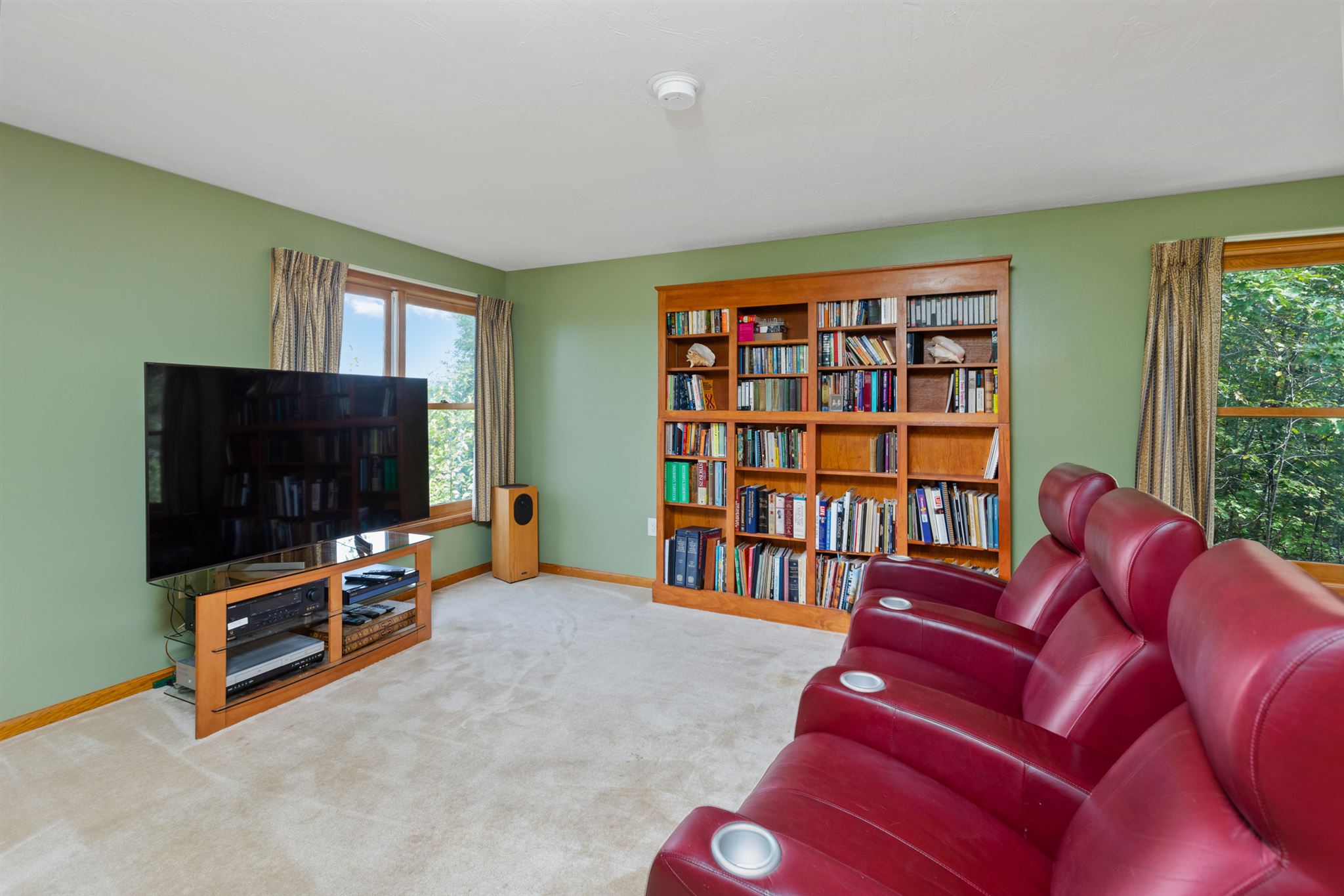 63 Deerfield Road Raymond, NH 03077 - Photo 25 of 40