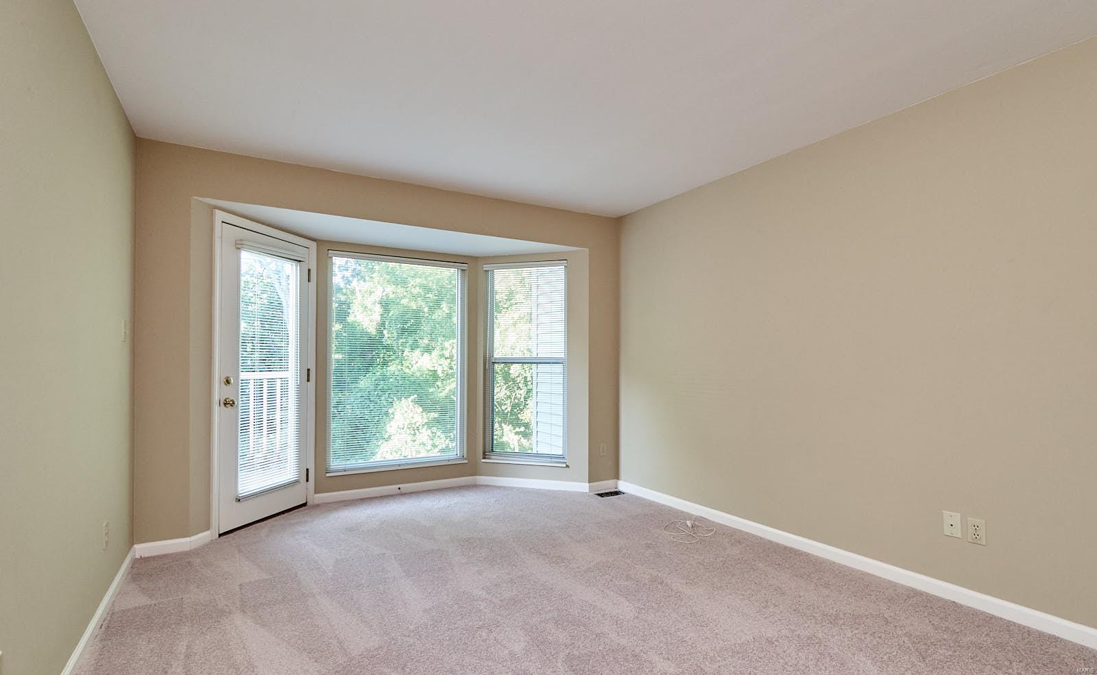 1740 Ridgeview Cir Drive Ballwin, MO 63021 - Photo 13 of 54 Gallery Image 13