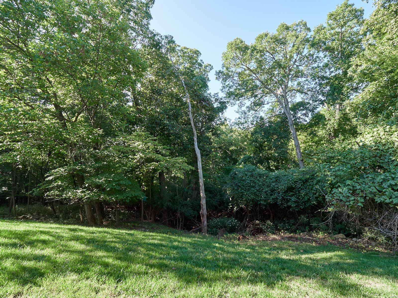 1740 Ridgeview Cir Drive Ballwin, MO 63021 - Photo 53 of 54 Gallery Image 53
