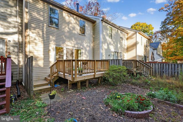 $425,000 | 20217 Waterside Drive, Germantown, MD 20874