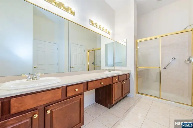 $559,000 | 511 4 Seasons Drive, Wayne, NJ 07470