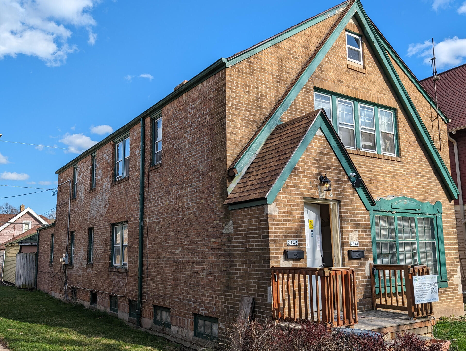 2944 North 48th Street Milwaukee, WI 53210 - Photo 3 of 18 2944-2946N48thSt_65287_3