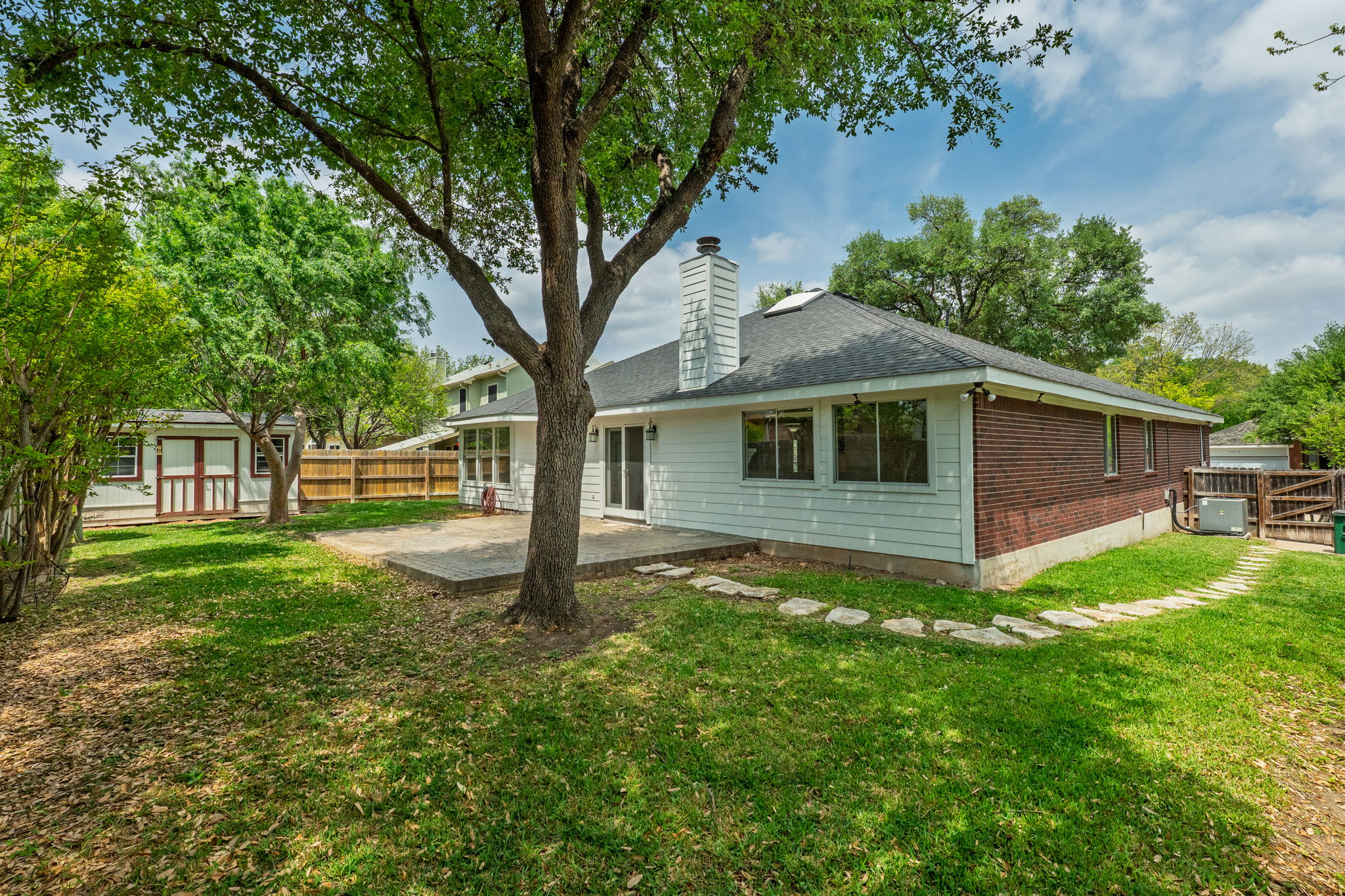 6613 Bramber Lane Austin, TX 78754 - Photo 32 of 39
