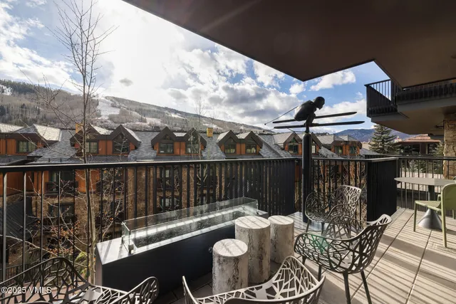 $6,595,000 | 430 South Frontage Road East, Unit RU205, Vail, CO 81657