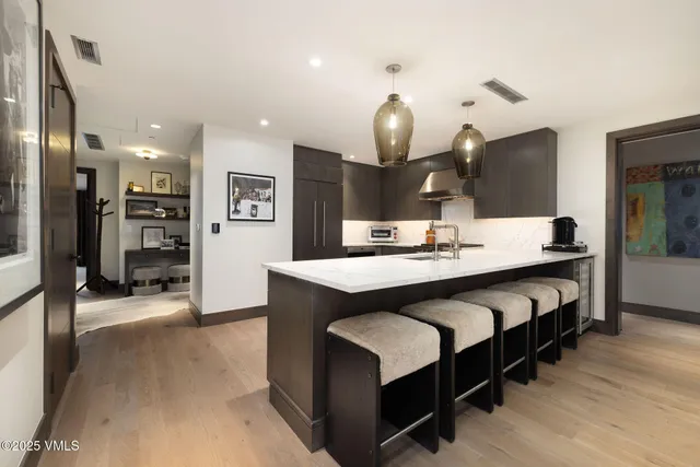 $6,595,000 | 430 South Frontage Road East, Unit RU205, Vail, CO 81657