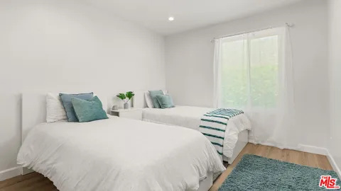 $1,250,000 | 11862 Starfish Lane, Malibu, CA 90265