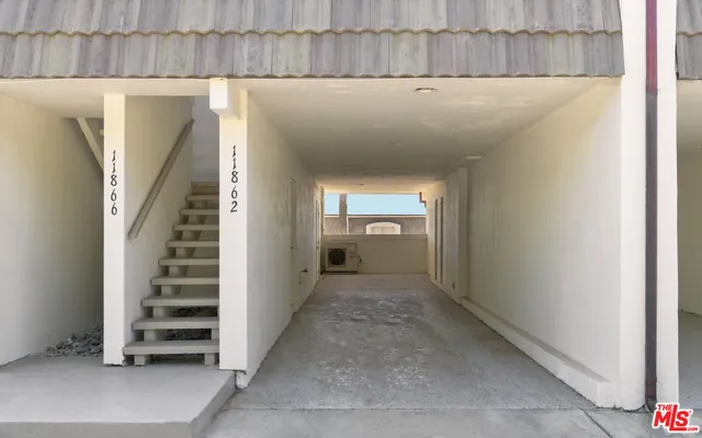 $1,250,000 | 11862 Starfish Lane, Malibu, CA 90265