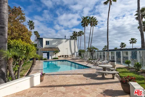 $1,250,000 | 11862 Starfish Lane, Malibu, CA 90265