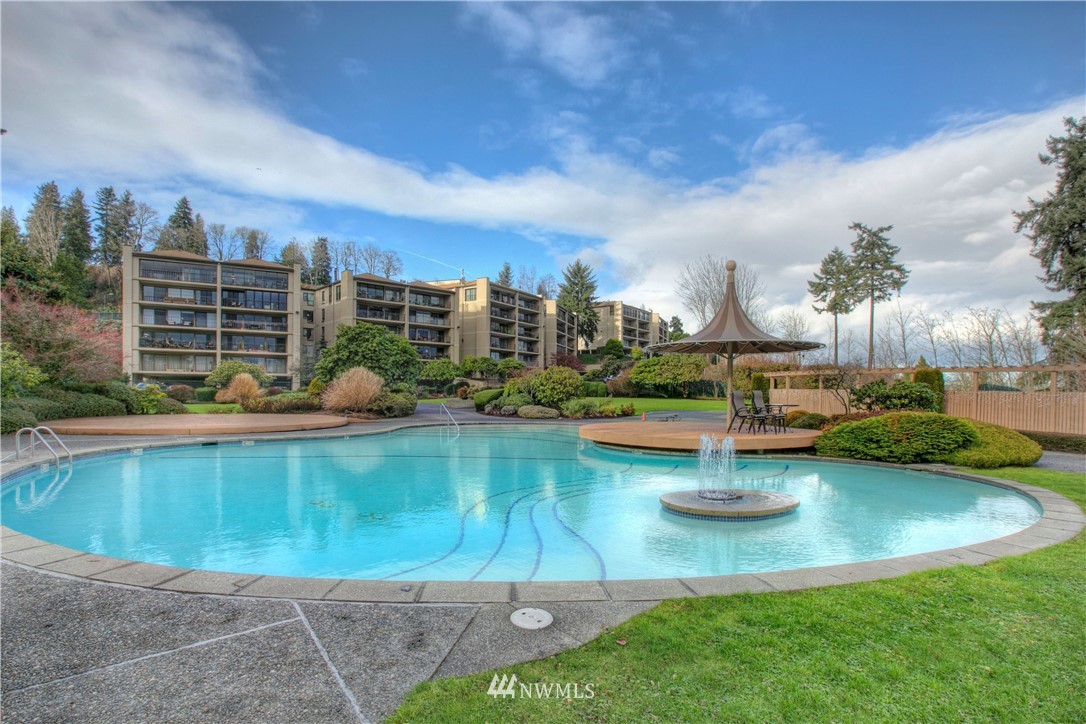 8001 Sand Point Way Northeast, Unit C53 Seattle, WA 98115 - Photo 20 of 20 Gallery Image 20