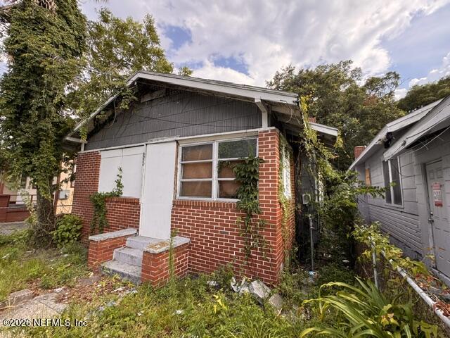 1416 Kings Road Jacksonville, FL 32209 - Photo 3 of 7 IMG_7325