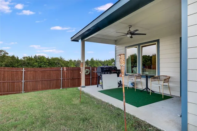 $2,510 | 823 Coastline Way, Princeton, TX 75407