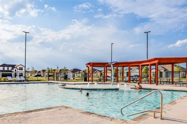 $2,510 | 823 Coastline Way, Princeton, TX 75407