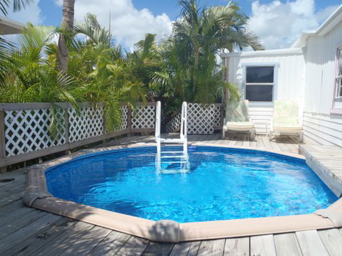 220 Upper Matecumbe Road Key Largo, FL 33037 - Photo 5 of 16 Pool