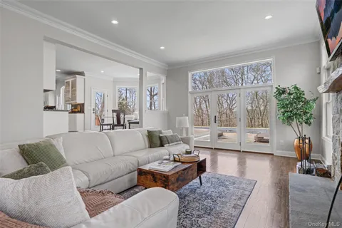 $1,795,000 | 1359 Rustic Ridge Court, Yorktown Heights, NY 10598