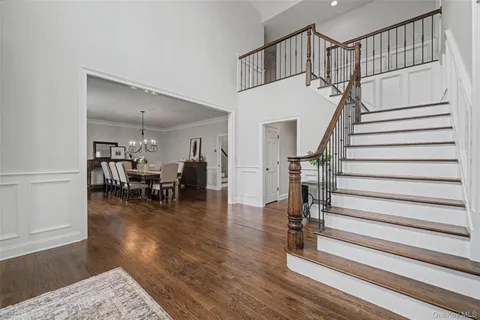 $1,795,000 | 1359 Rustic Ridge Court, Yorktown Heights, NY 10598