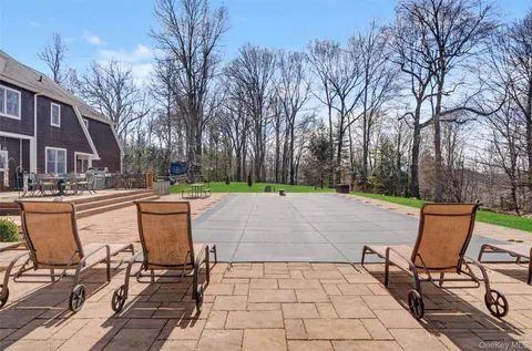 $1,795,000 | 1359 Rustic Ridge Court, Yorktown Heights, NY 10598