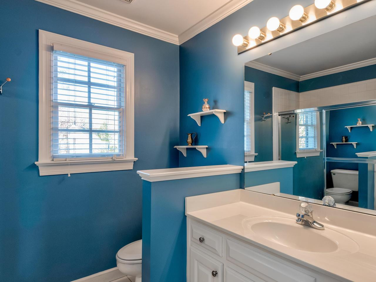 6116 Hampton Ridge Road Raleigh, NC 27603 - Photo 13 of 30 Second Floor full bath