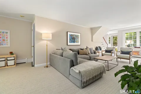 $1,595,000 | 493 Valley Road, New Canaan, CT 06840