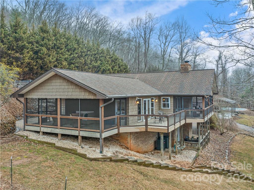 340 Flat Top Mountain Road Fairview, NC 28730 - Photo 2 of 32 Gallery Image 2