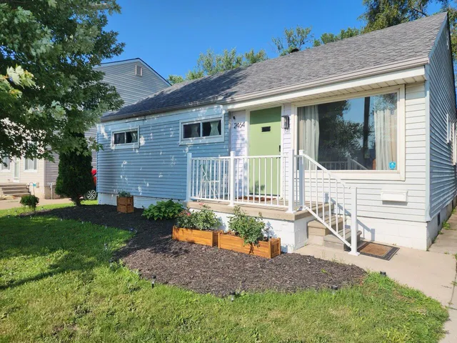 $2,200 | 2464 Greenfield Road, Berkley, MI 48072