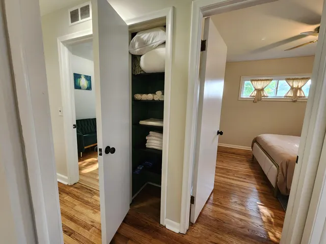 $2,200 | 2464 Greenfield Road, Berkley, MI 48072