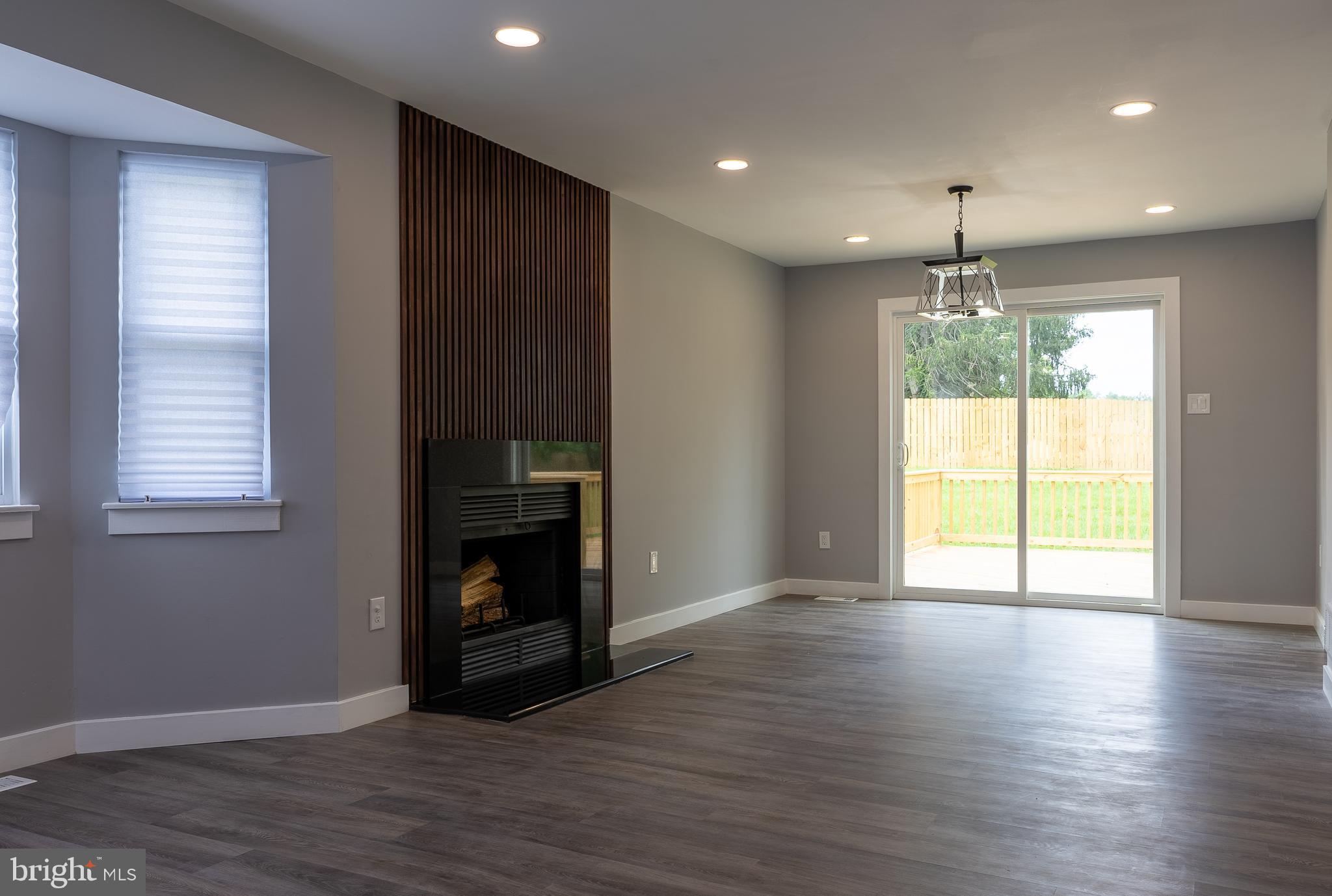 7010 Glen Spring Road Windsor Mill, MD 21244 - Photo 4 of 47 Living/Dining Room