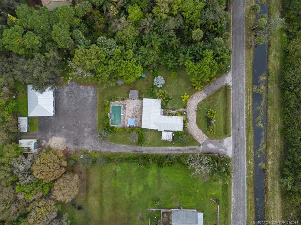 4911 Jorgensen Road Fort Pierce, FL 34981 - Photo 7 of 43