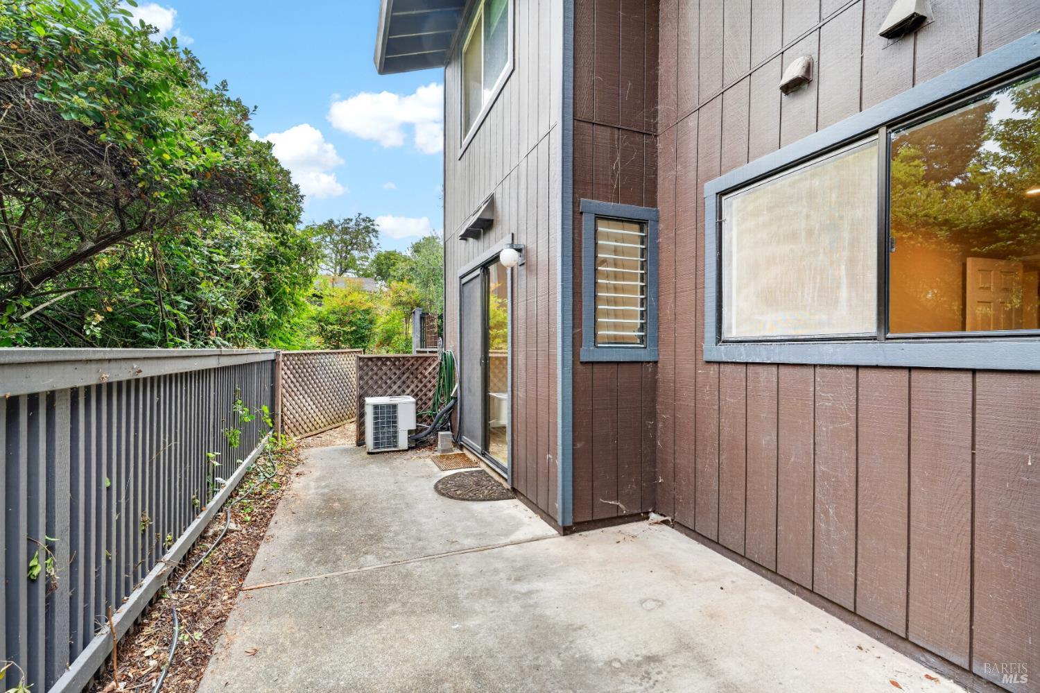 260 Los Alamos Road Santa Rosa, CA 95409 - Photo 20 of 33