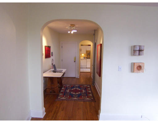 114 Strathmore Road, Unit 405 Boston, MA 02135 - Photo 12 of 17 Gallery Image 12
