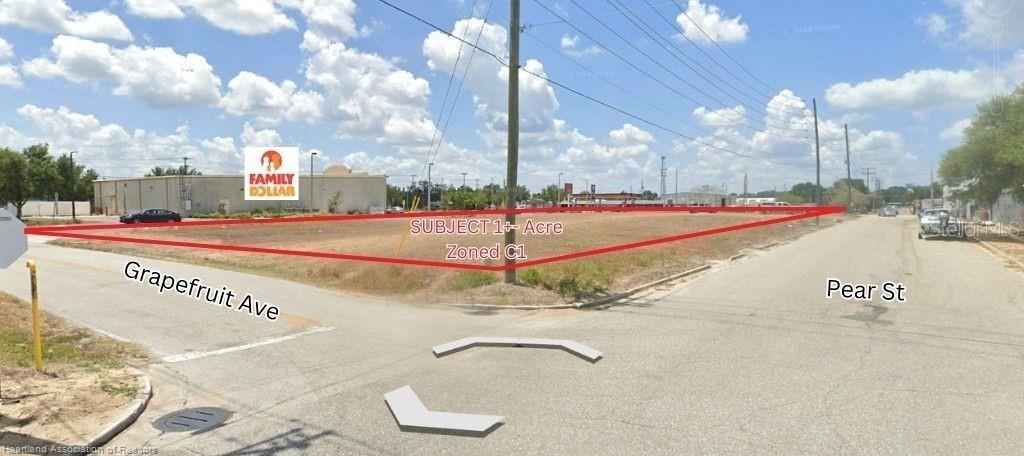 648 North Ridgewood Drive Sebring, FL 33870 - Photo 3 of 4 a view of a basketball court