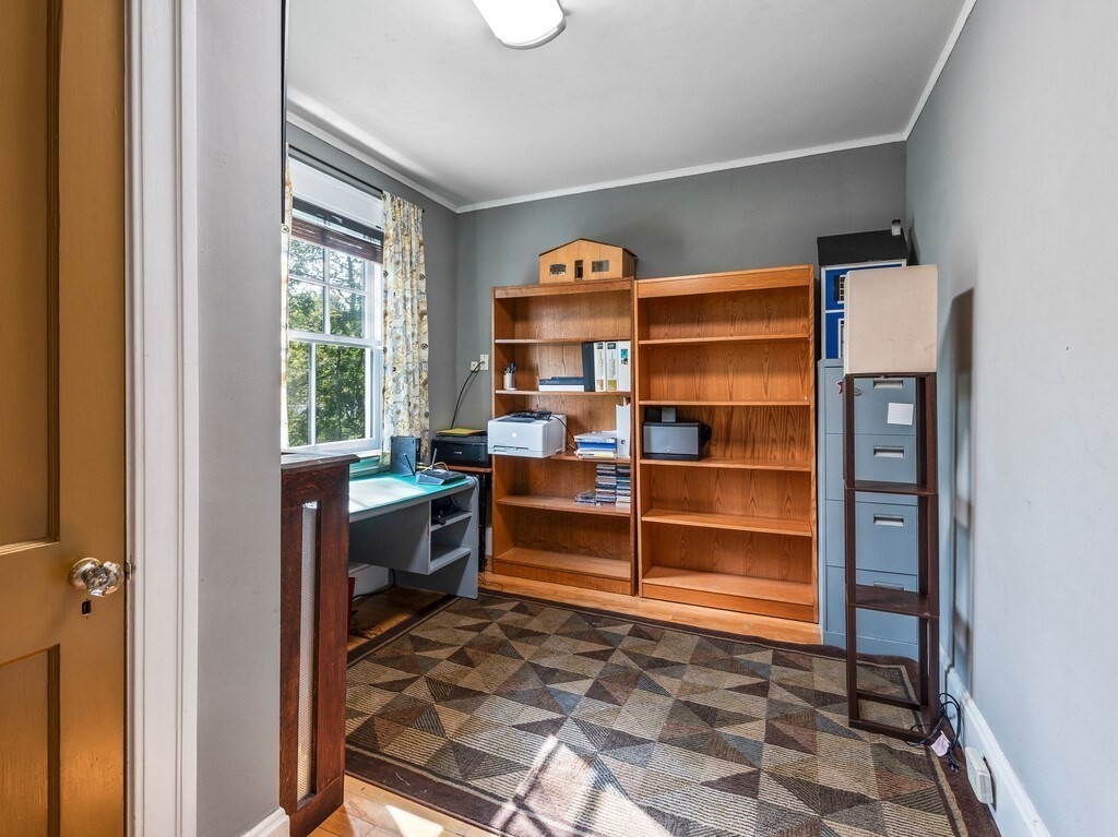 8 Montvale Road Worcester, MA 01609 - Photo 25 of 31