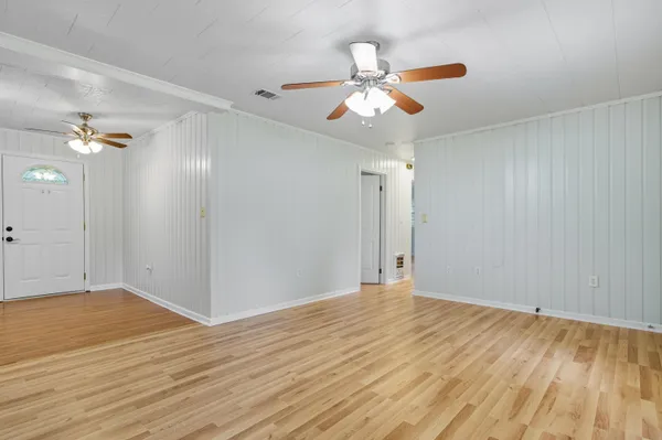 $285,500 | 2128 3rd Avenue, Crestview, FL 32539