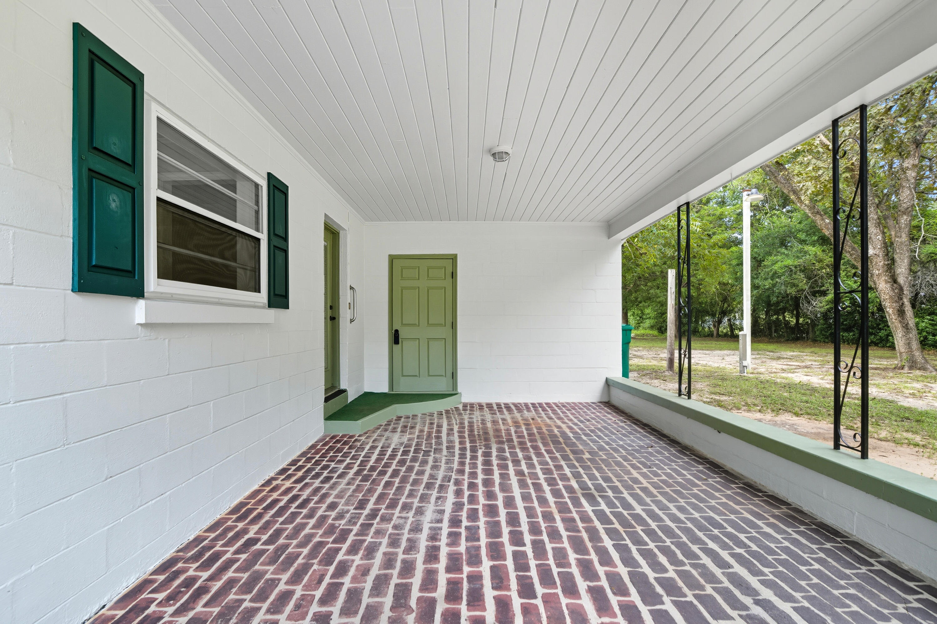 2128 3rd Avenue Crestview, FL 32539 - Photo 3 of 50 a view of a room with a large window