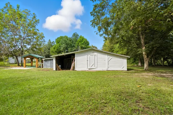 $285,500 | 2128 3rd Avenue, Crestview, FL 32539