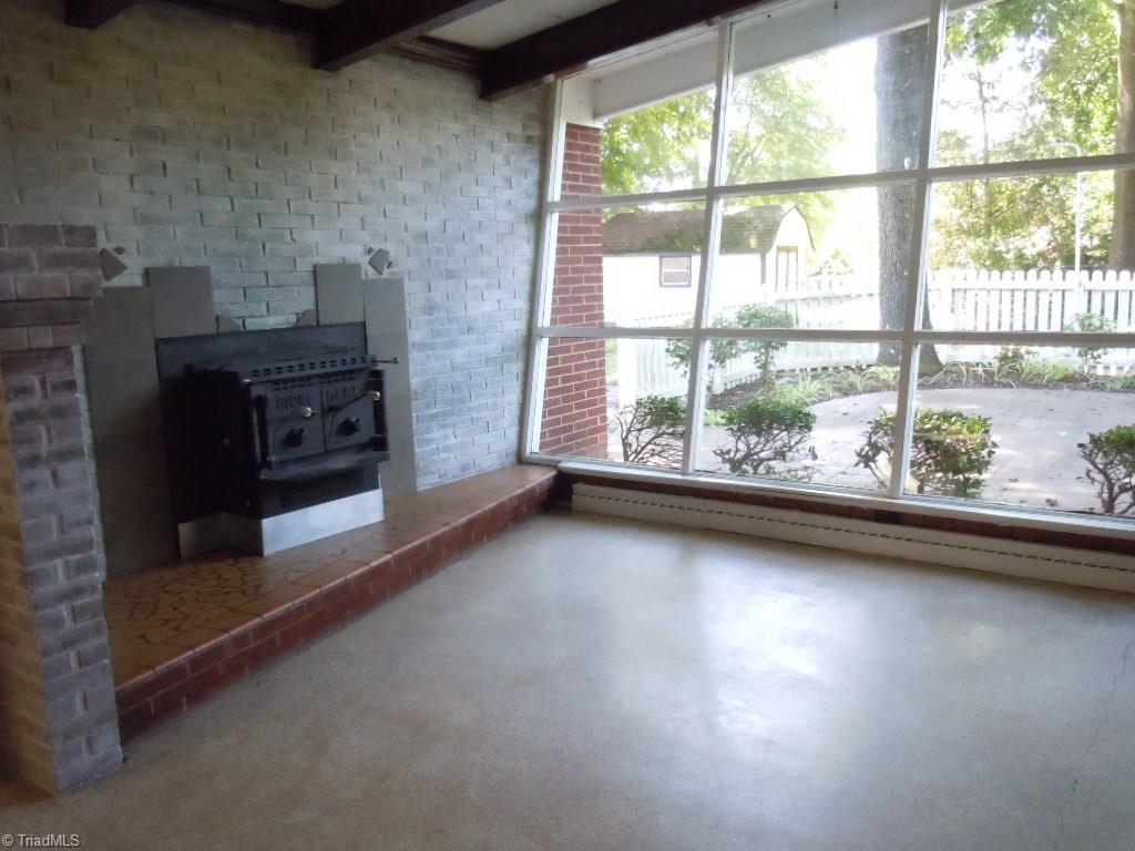 706 Summit Road High Point, NC 27265 - Photo 6 of 14