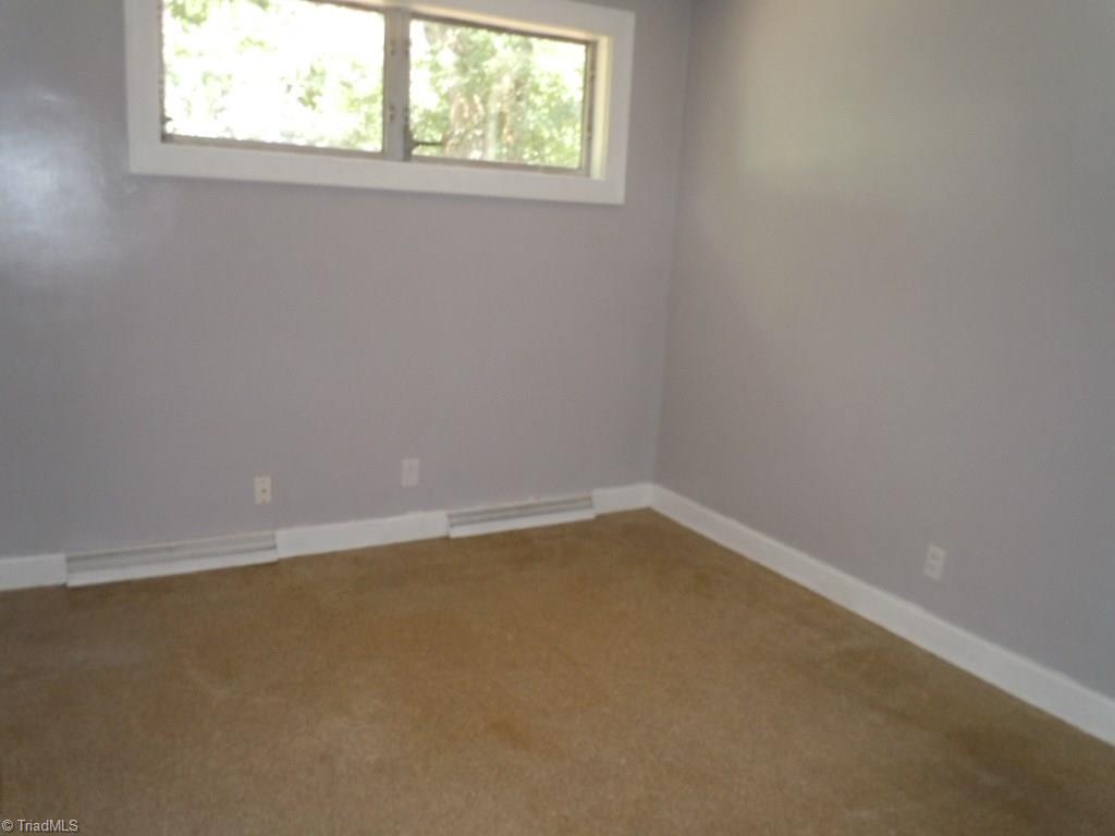 706 Summit Road High Point, NC 27265 - Photo 9 of 14